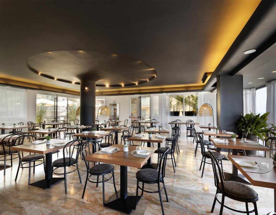 Hotel Constellation Lido Di Savio Zewnętrze zdjęcie