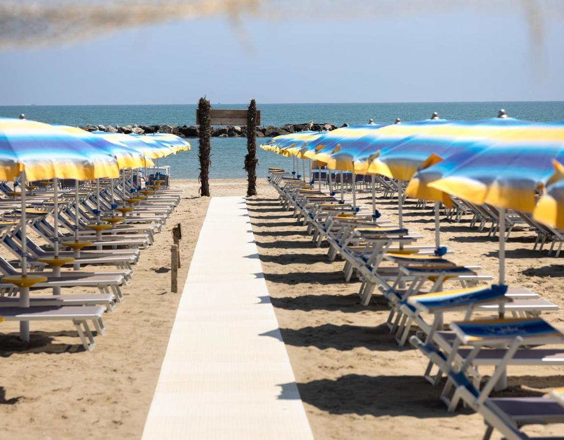 Hotel Constellation Lido Di Savio Zewnętrze zdjęcie